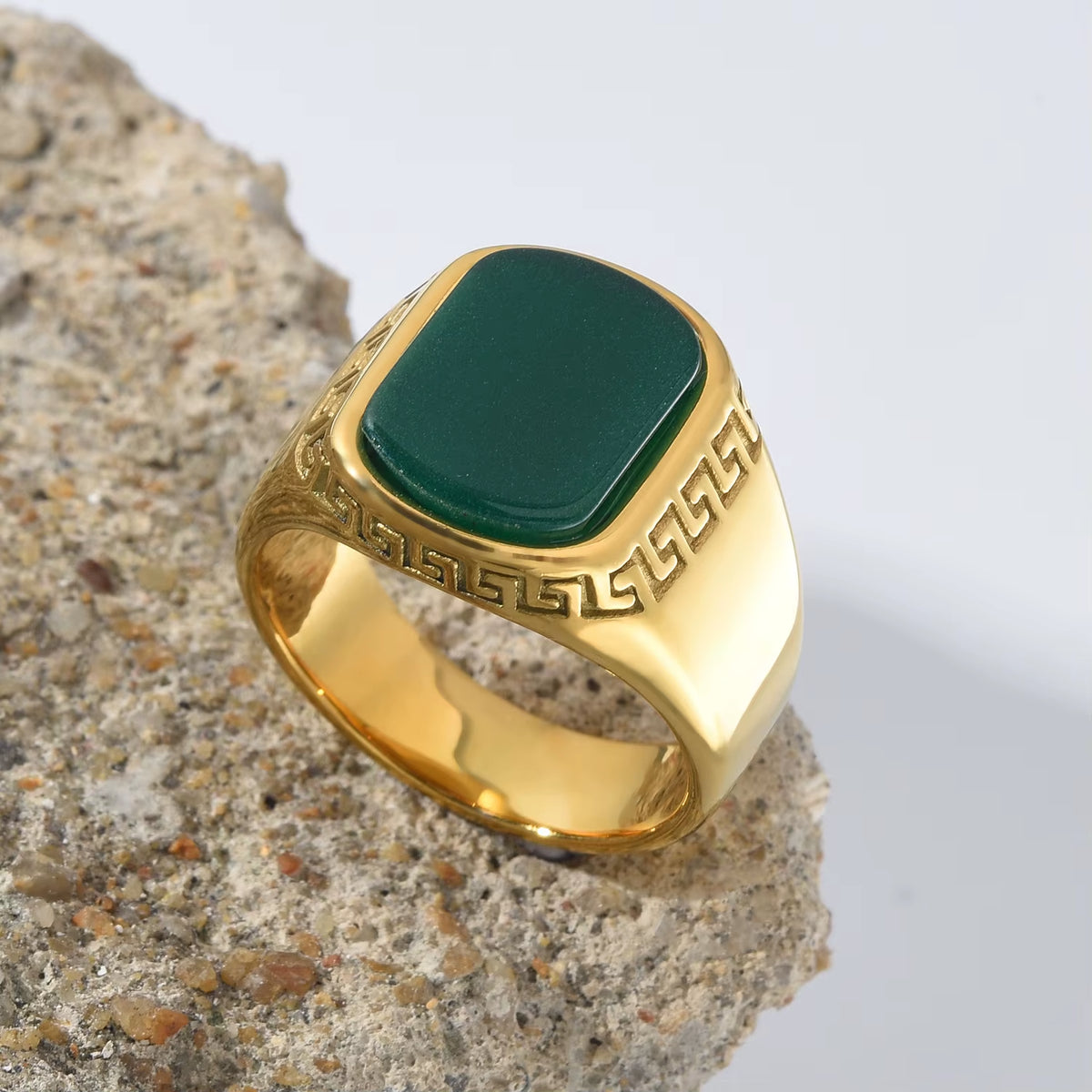 R3509 Men'S High Quality 316Lstainless Steel Onyx Gild Rings Classic Fashion Trend Jewelry Product